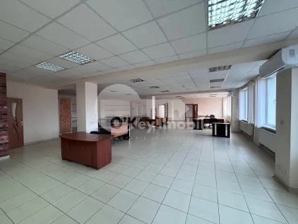 Офис, Буюканы, КОЛУМНА