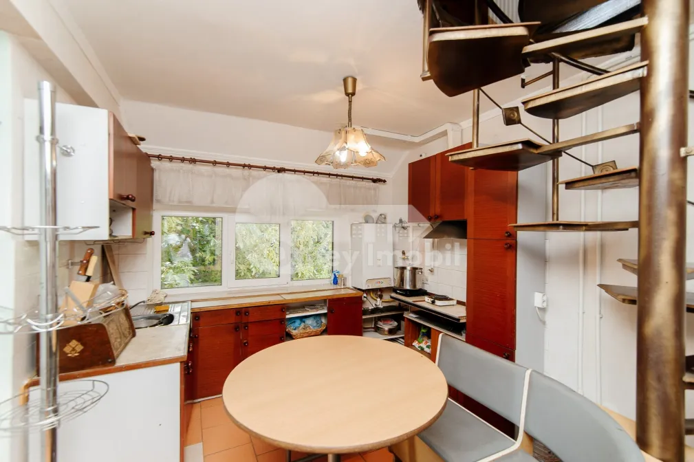 Apartament, Botanica, SARMIZEGETUSA