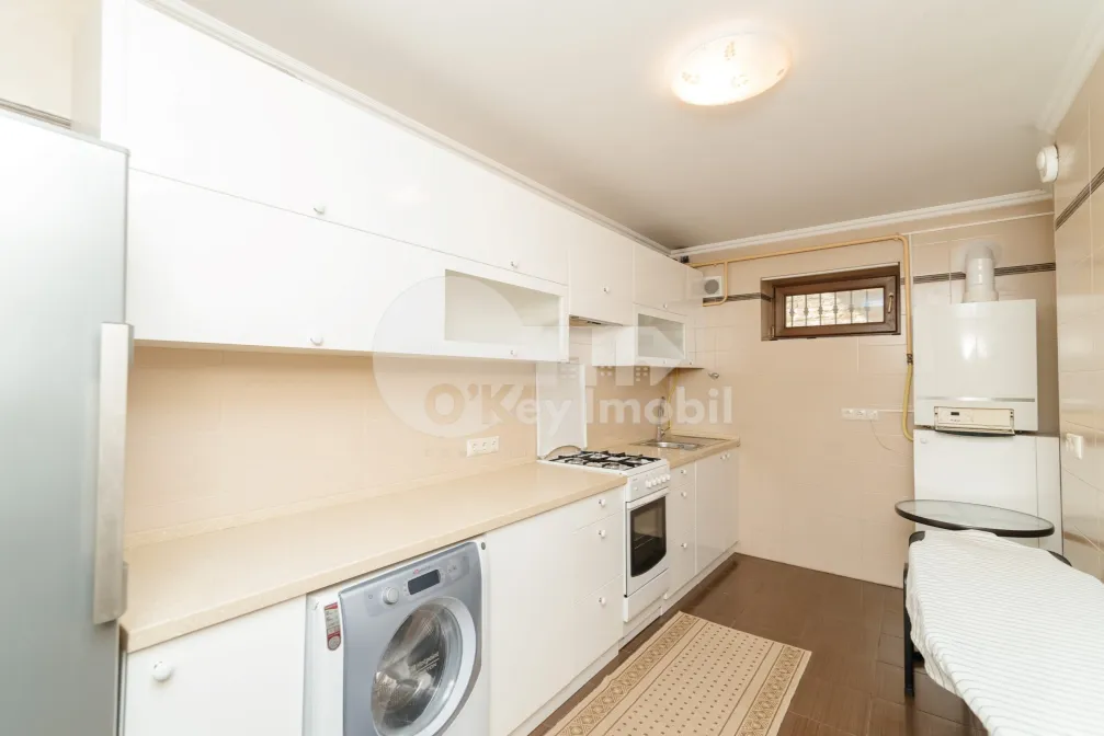 Дом, Чеканы, ДЖИНТА ЛАТИНЭ