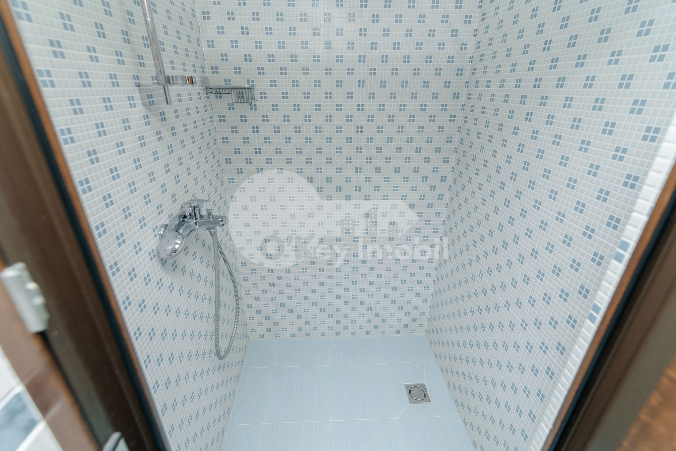 Casă, Ciocana, GINTA LATINĂ