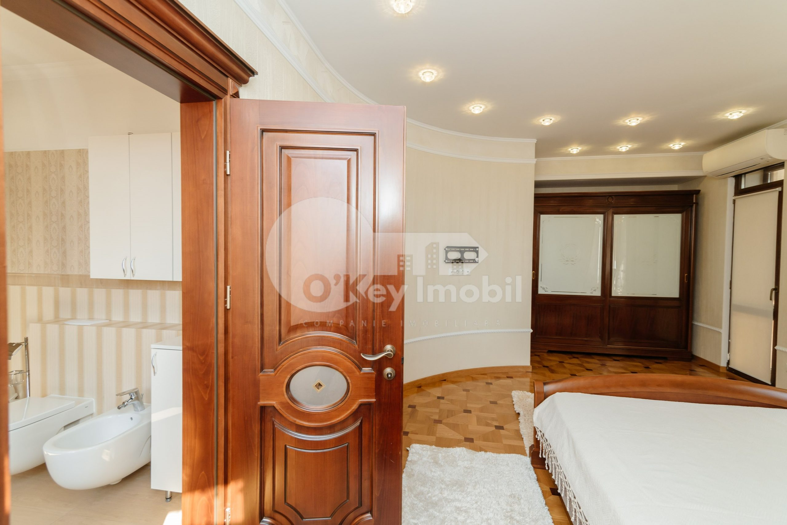 Casă, Ciocana, GINTA LATINĂ