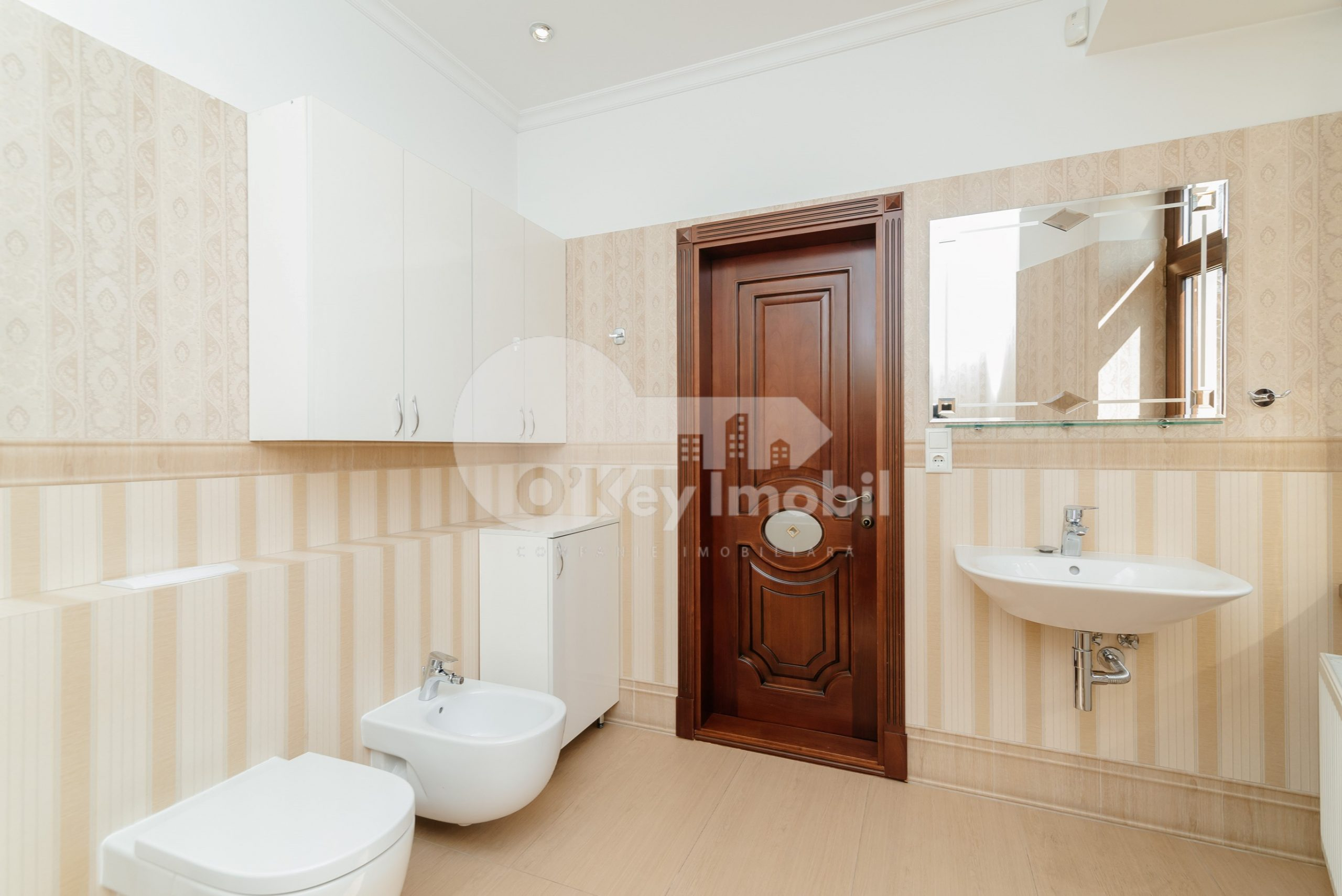 Casă, Ciocana, GINTA LATINĂ