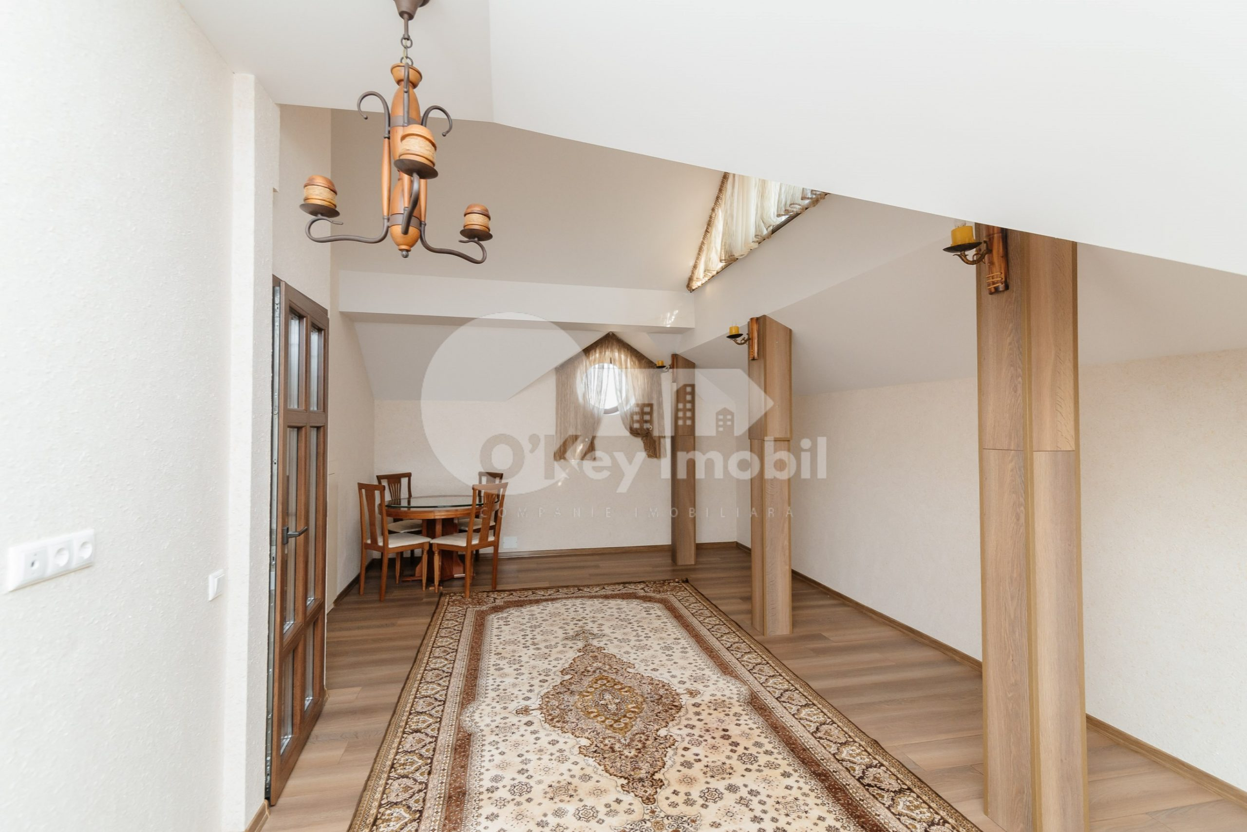 Casă, Ciocana, GINTA LATINĂ