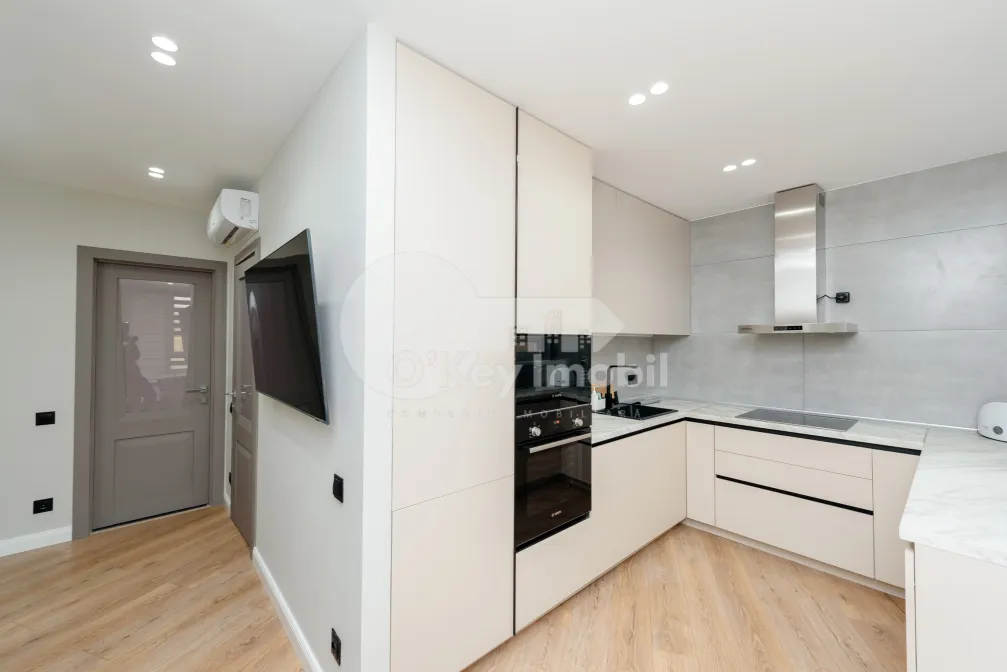 Apartament, Râșcani, RENAȘTERII NAȚIONALE