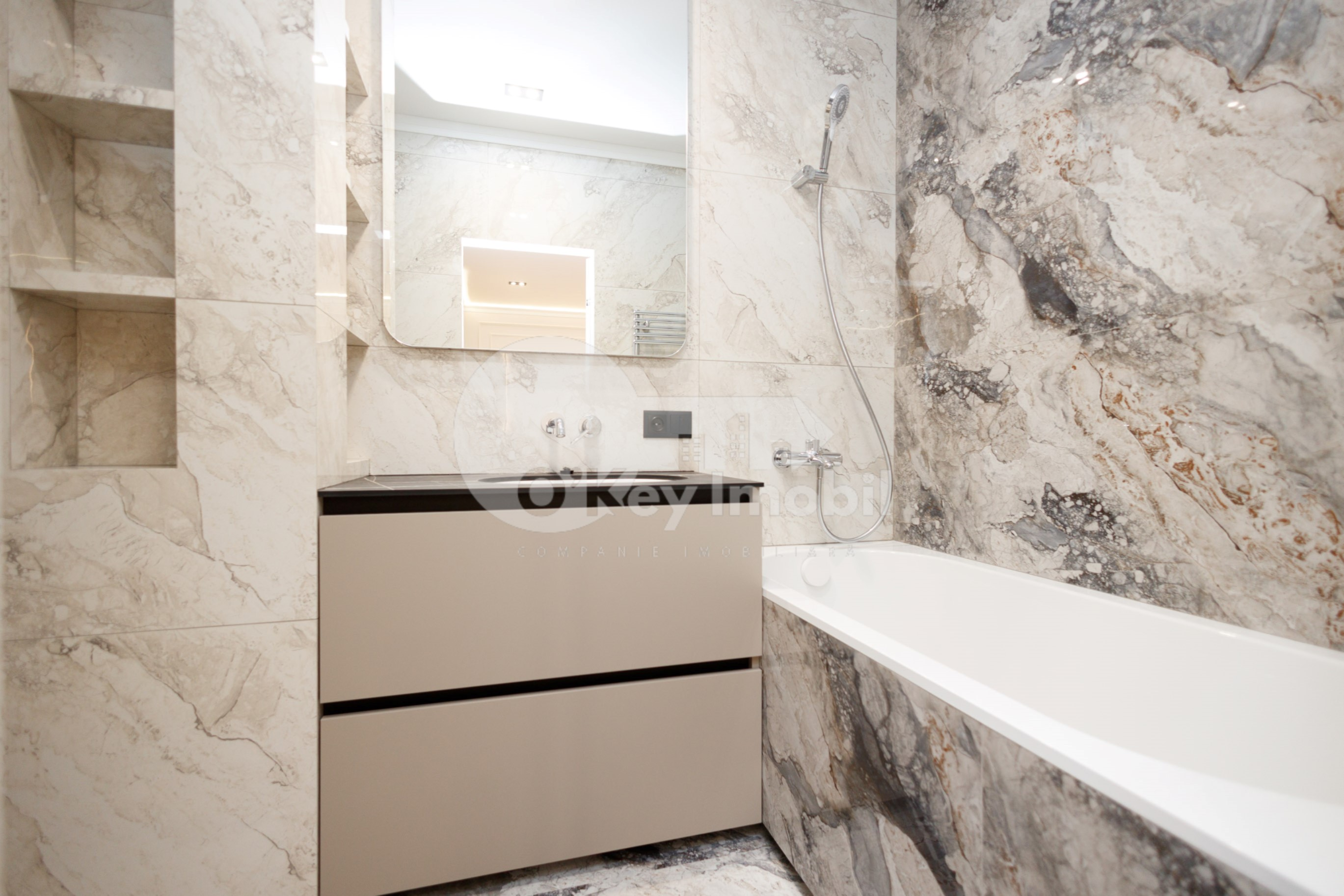 Apartament, Ciocana, MIRCEA CEL BĂTRÂN