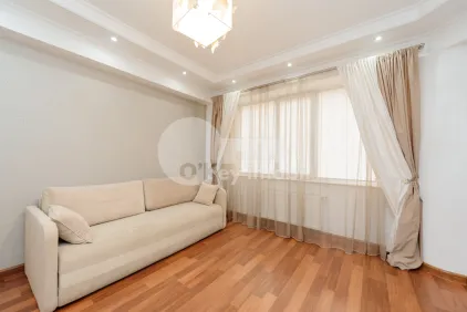 Apartament, Centru, LEV TOLSTOI