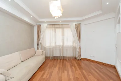 Apartament, Centru, LEV TOLSTOI