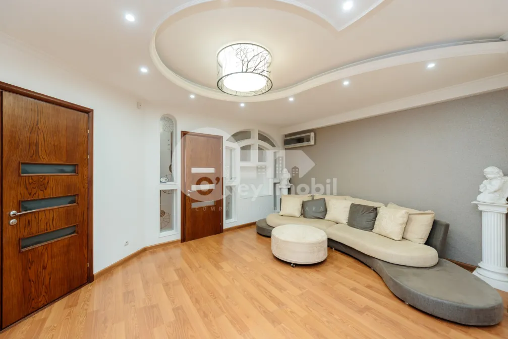 Apartament, Centru, LEV TOLSTOI