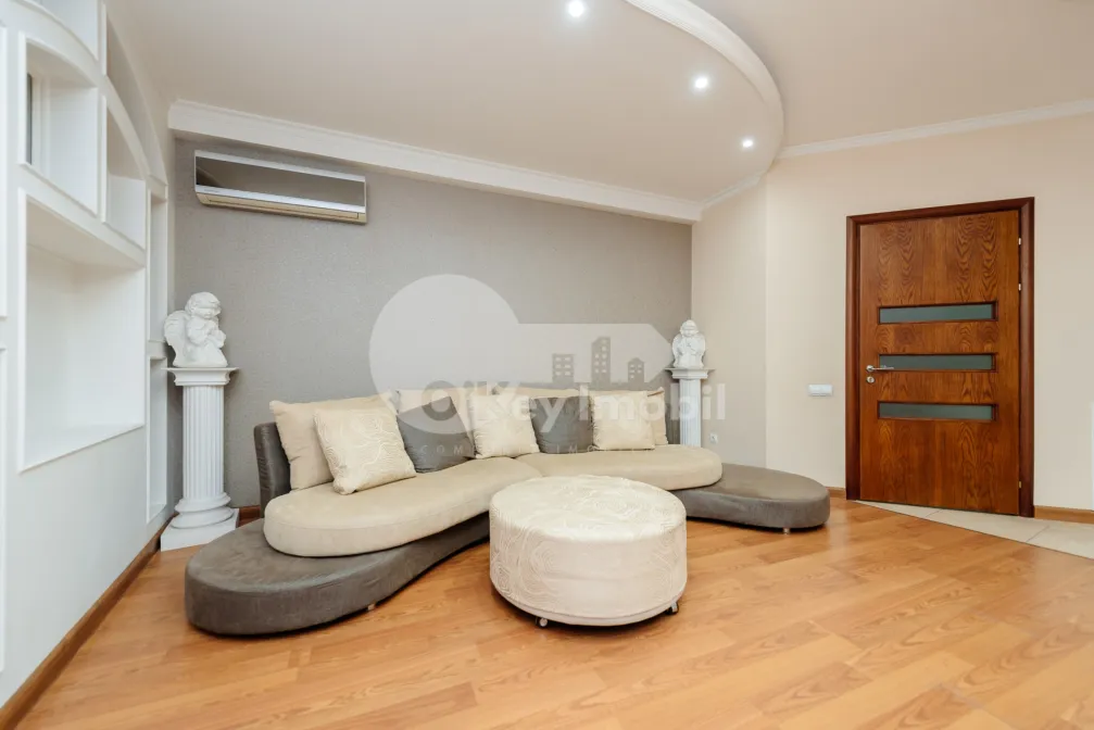 Apartament, Centru, LEV TOLSTOI