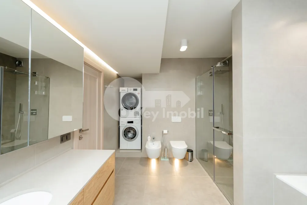 Apartament, Centru, PETRU RAREȘ