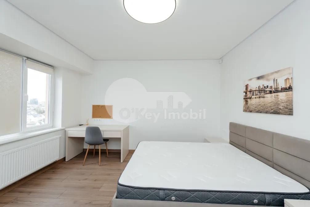 Apartament, Centru, PETRU RAREȘ