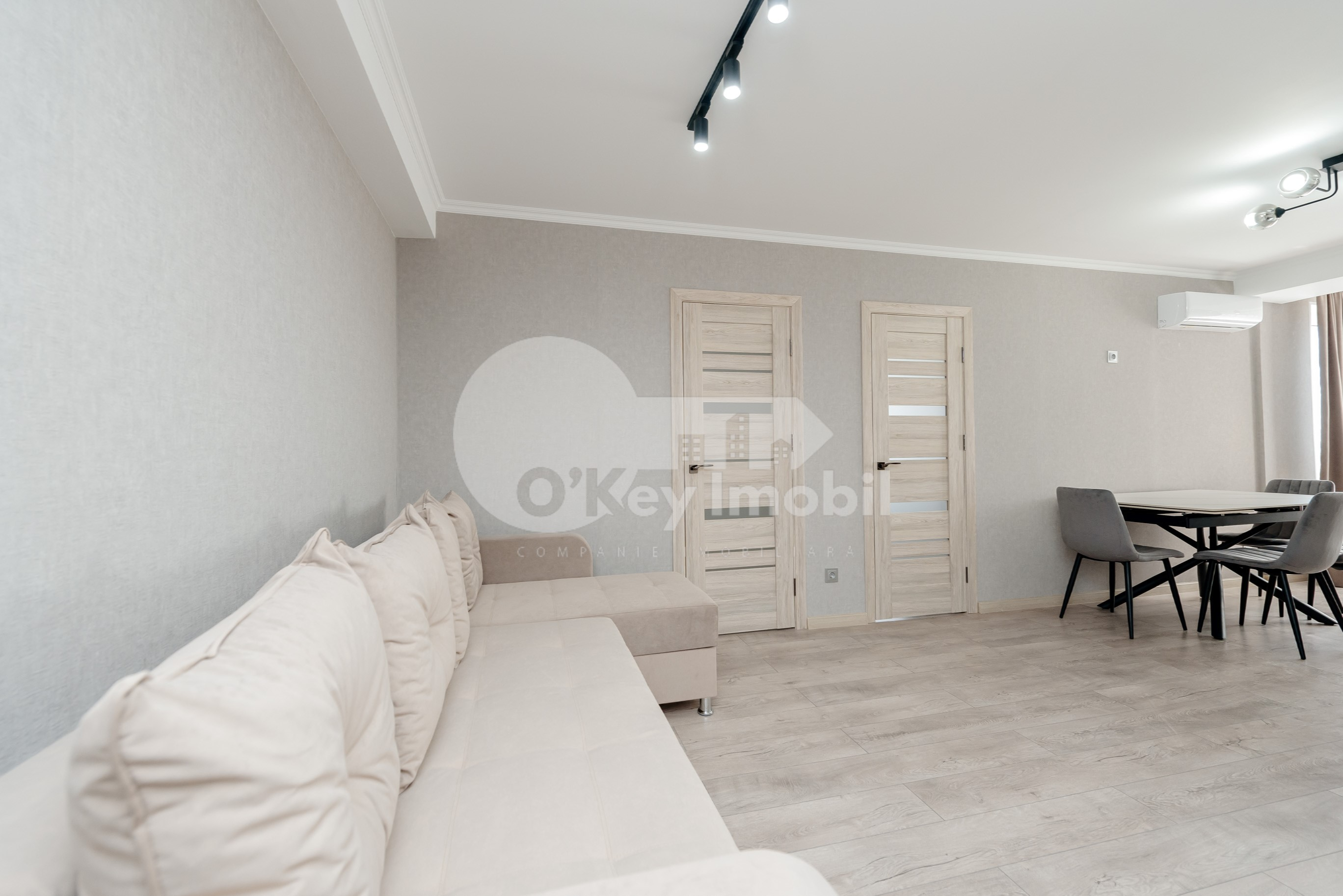 Apartament, Durlești, NICOLAE DIMO