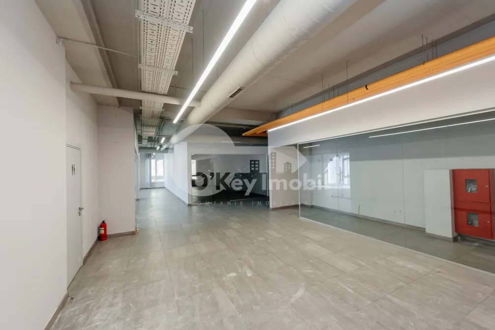 Офис, Центр, ЛЕВ ТОЛСТОЙ