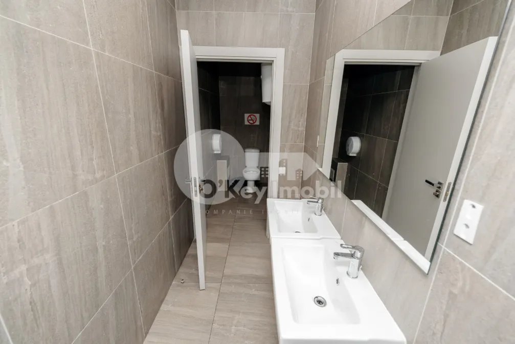 Офис, Центр, ЛЕВ ТОЛСТОЙ