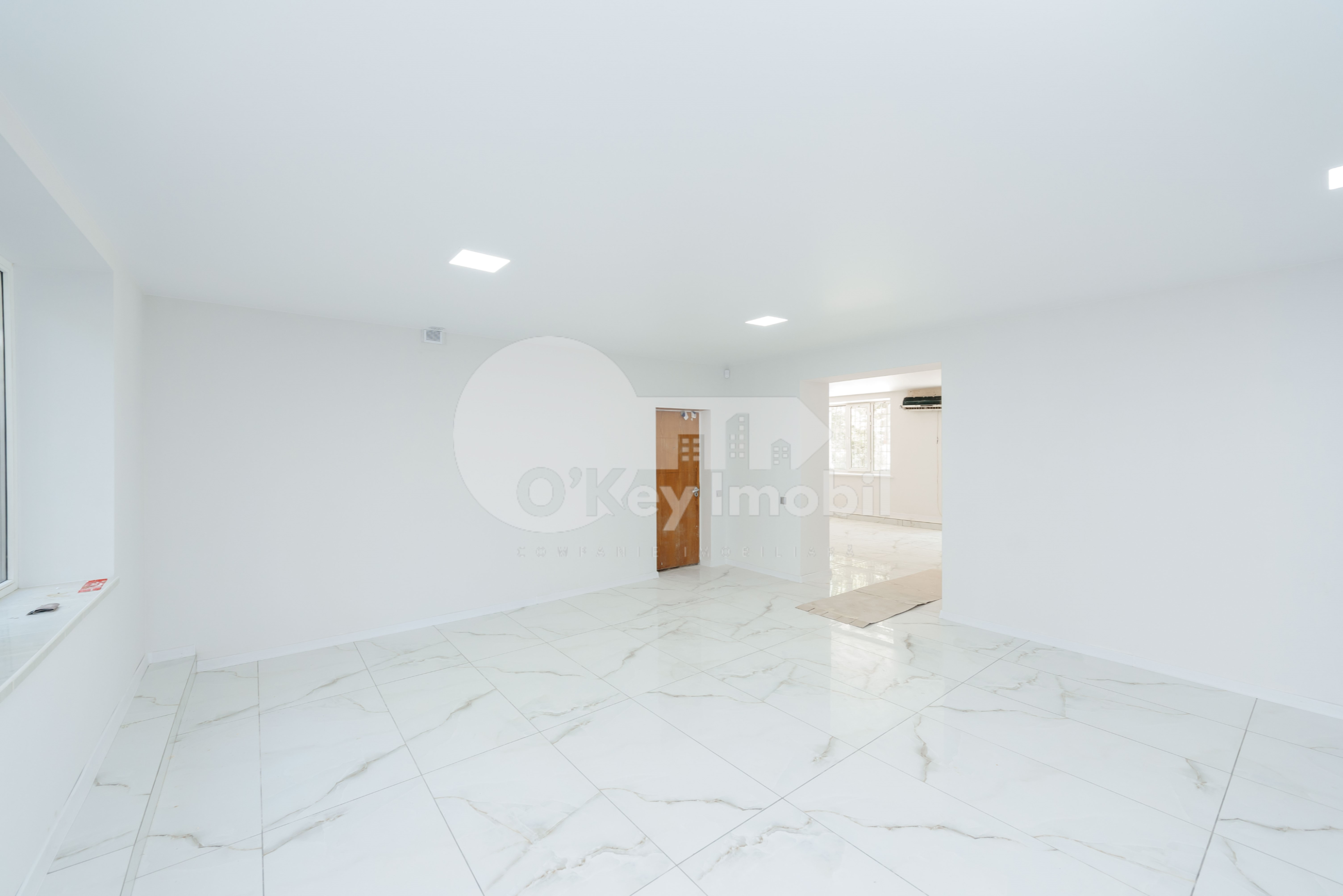 Spațiu comercial, Râșcani, MIRON COSTIN