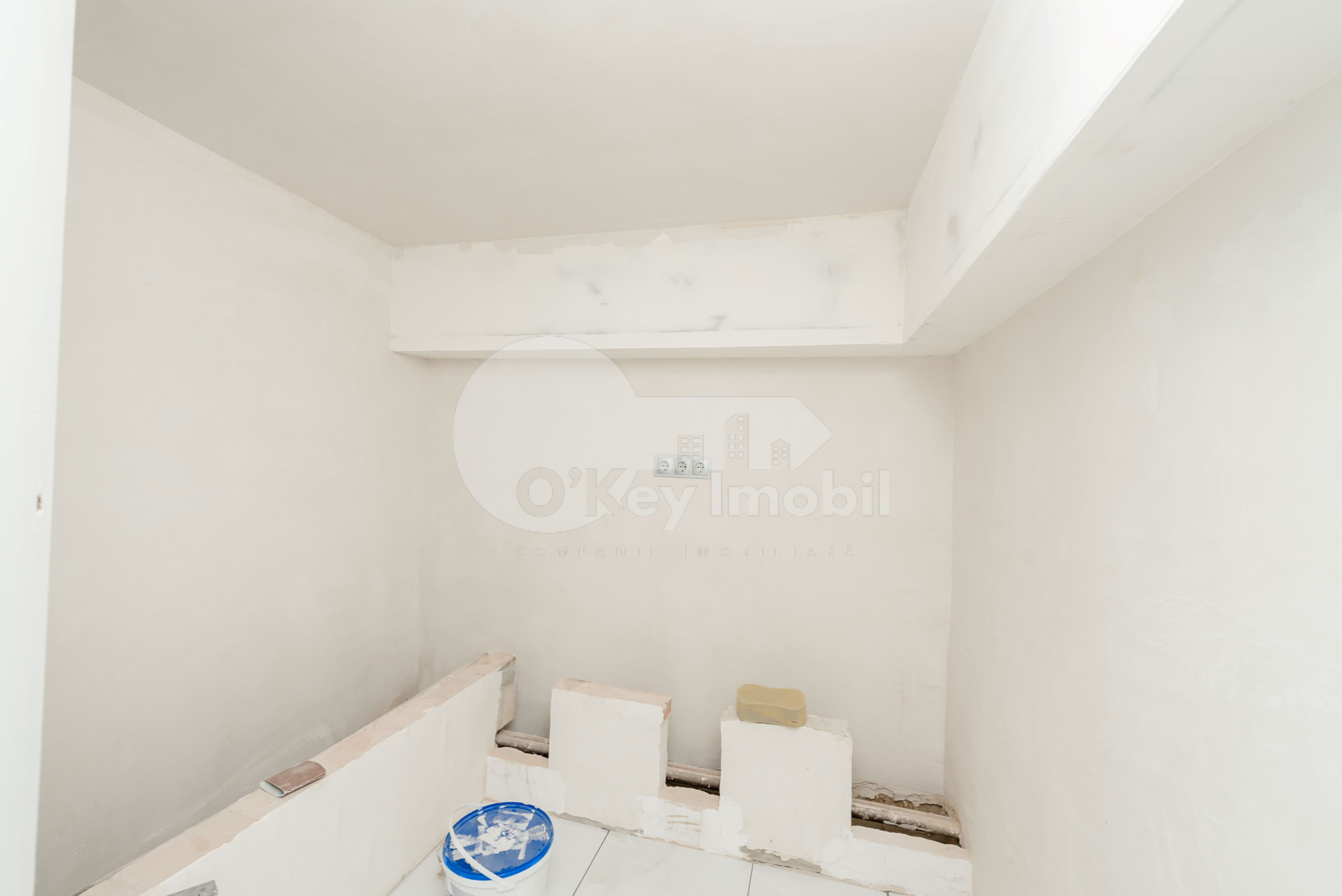 Spațiu comercial, Râșcani, MIRON COSTIN