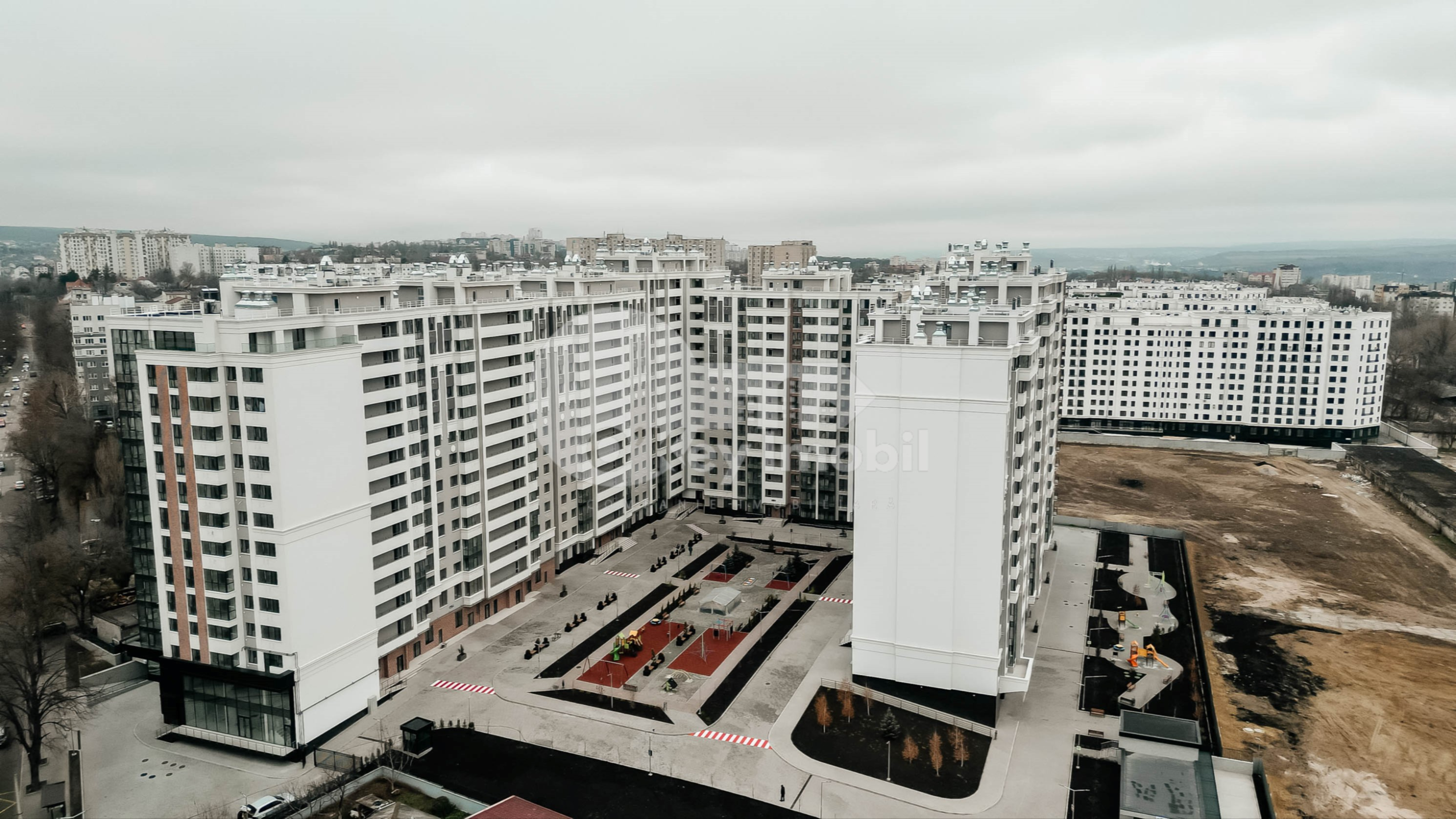 Apartament, Buiucani, VASILE LUPU