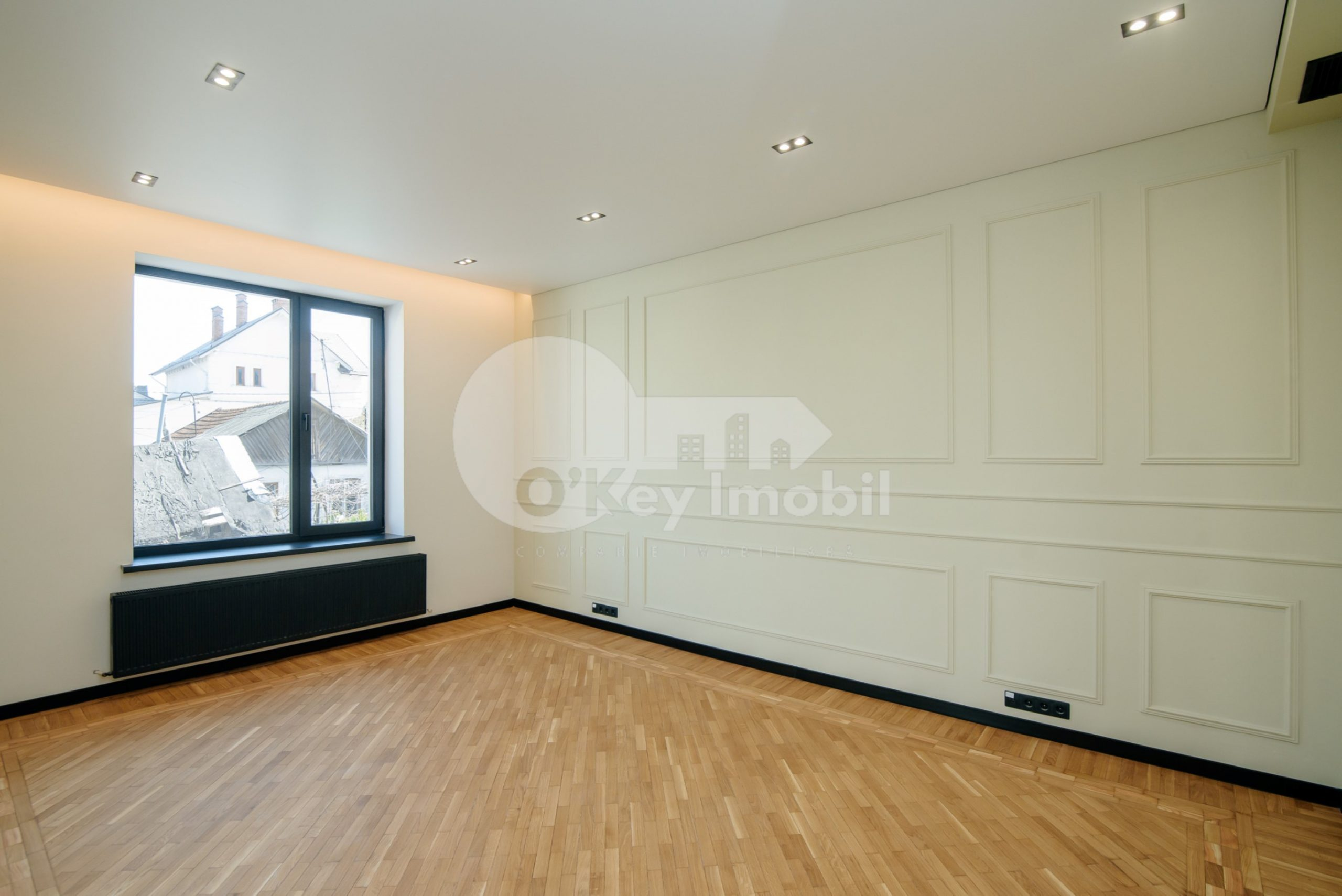 Oficiu, Buiucani, PARIS