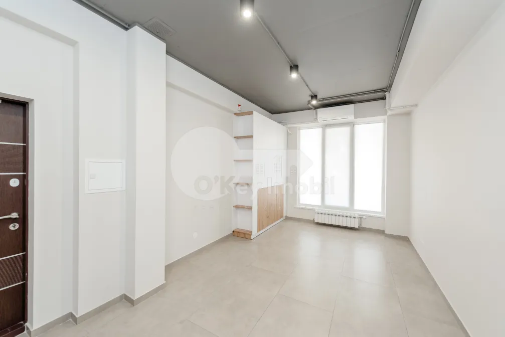 Комм. помещение, Центр, М. ВАРЛААМ