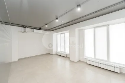 Комм. помещение, Центр, М. ВАРЛААМ