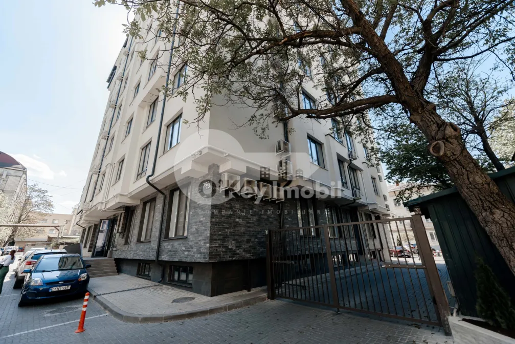 Комм. помещение, Центр, М. ВАРЛААМ