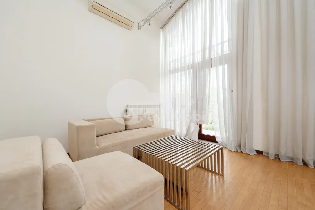 Дом, Телецентр, ГЕОРГЕ АСАКИ