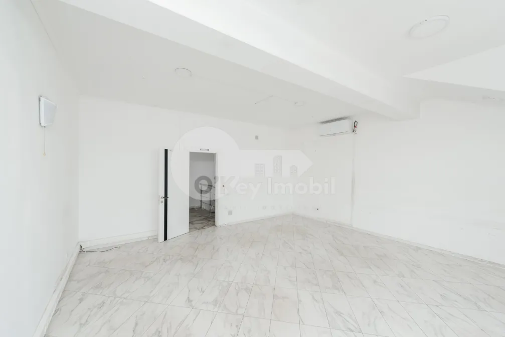 Офис, Центр, КОЛУМНА