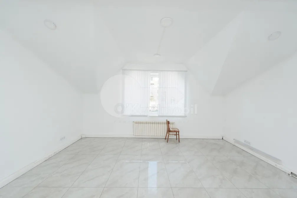 Офис, Центр, КОЛУМНА