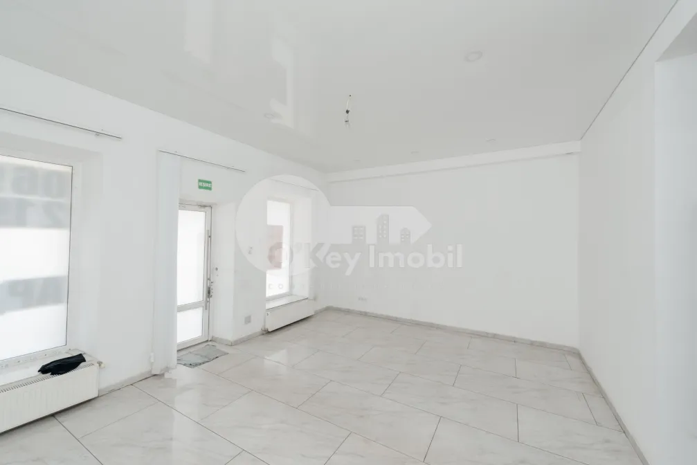 Офис, Центр, КОЛУМНА