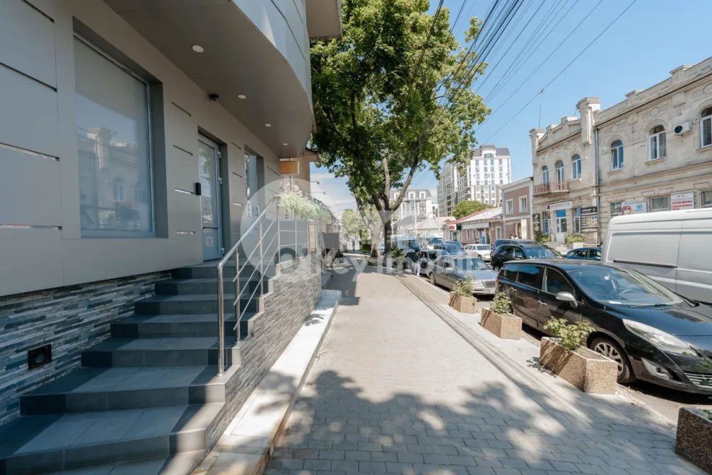 Офис, Центр, КОЛУМНА