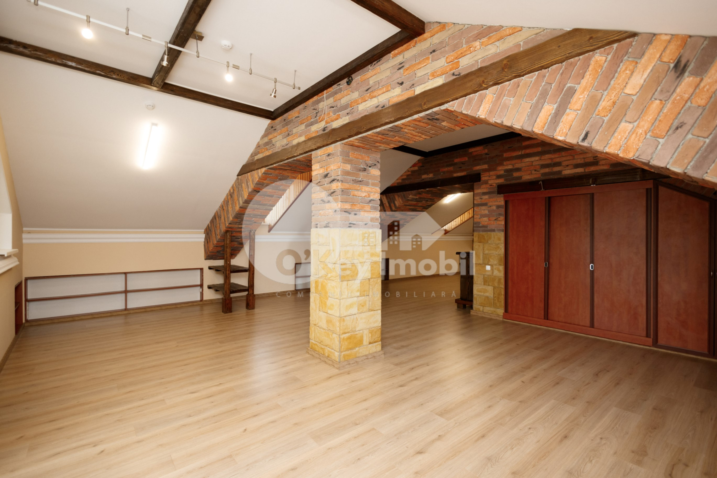 Oficiu, Poșta Veche, DOINA