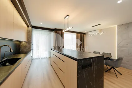 Таунхаус, ДУРЛЕШТЫ