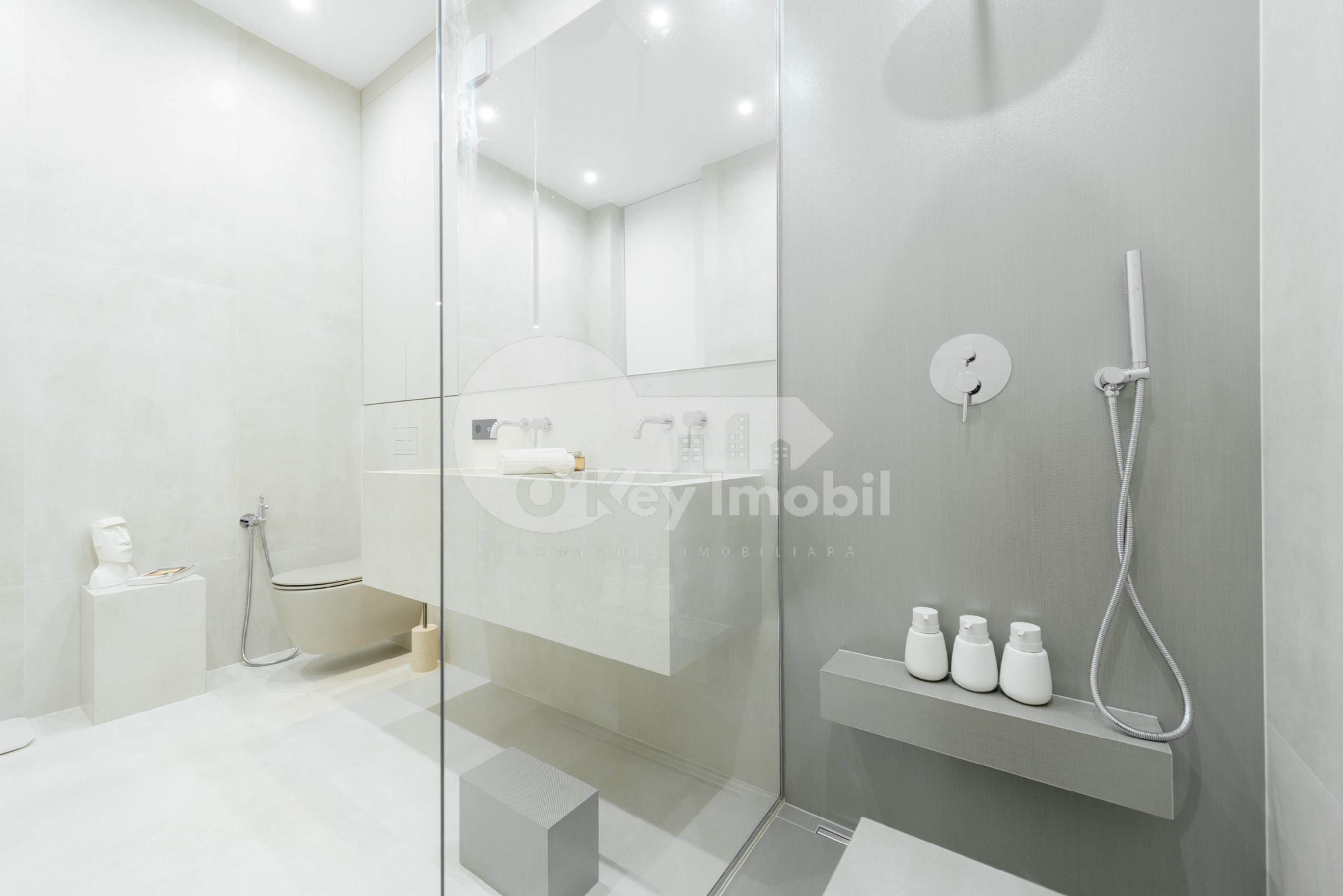 Penthouse, Ciocana, MIRCEA CEL BĂTRÂN