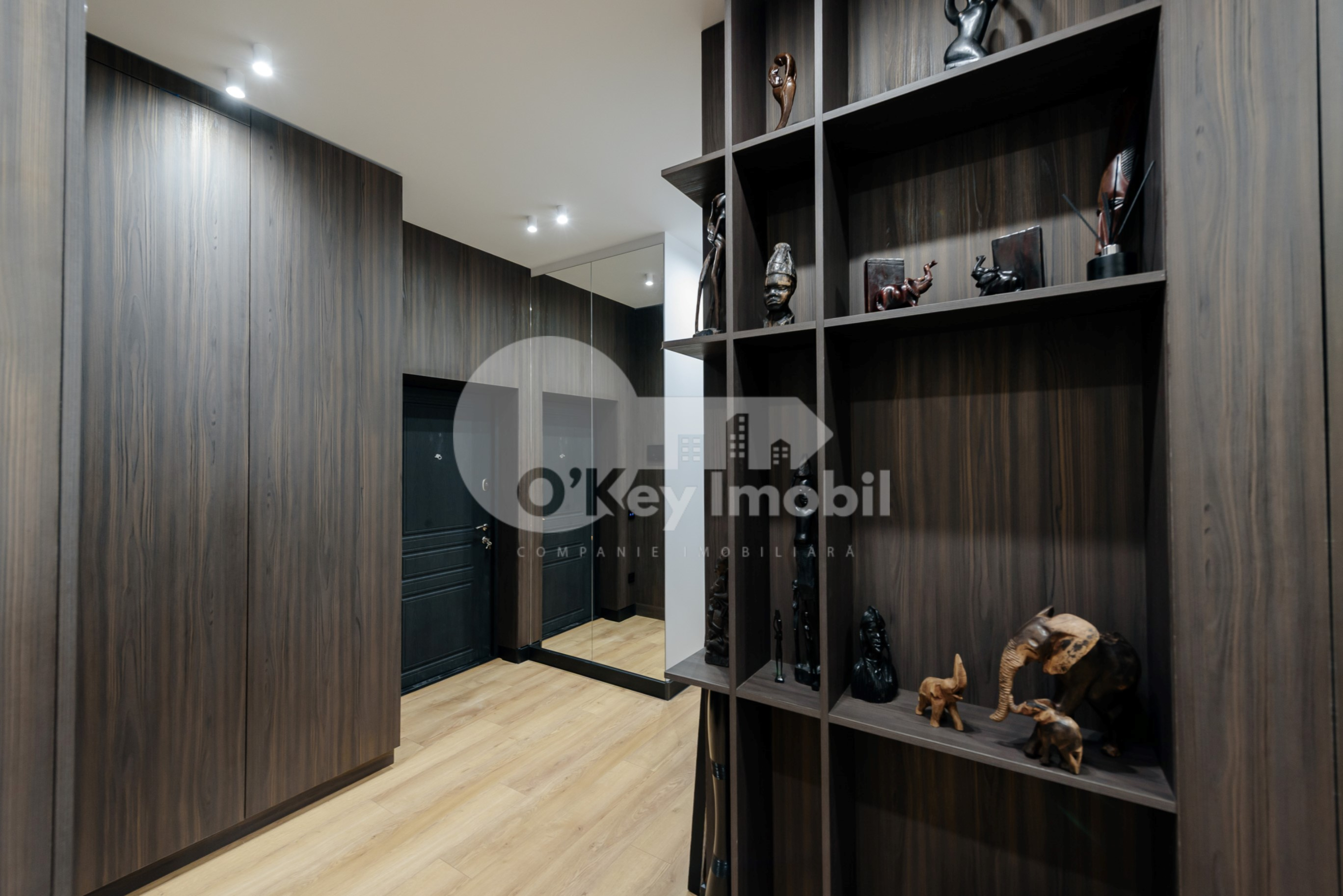 Penthouse, Ciocana, MIRCEA CEL BĂTRÂN