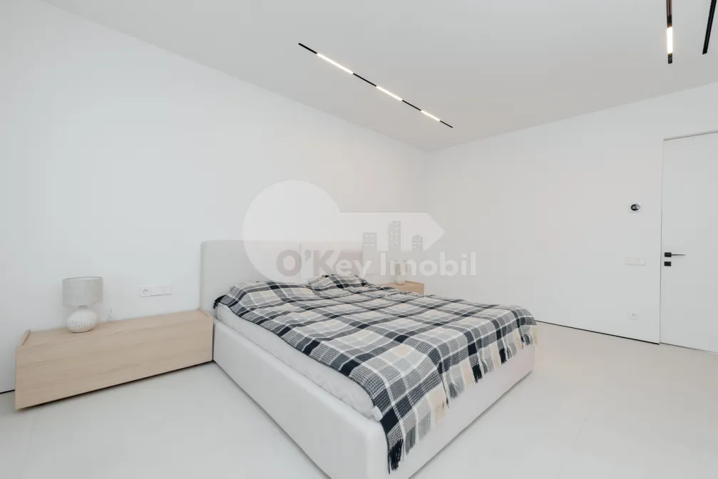 Таунхаус, Центр, АНТОН КРИХАН