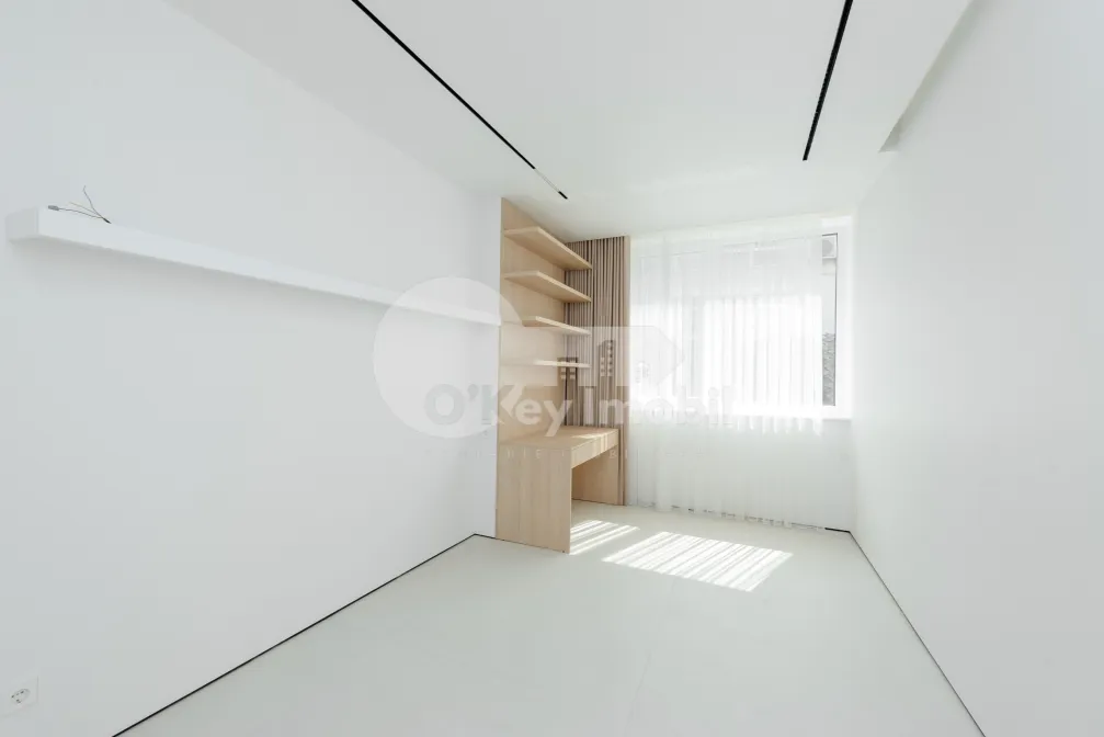 Таунхаус, Центр, АНТОН КРИХАН