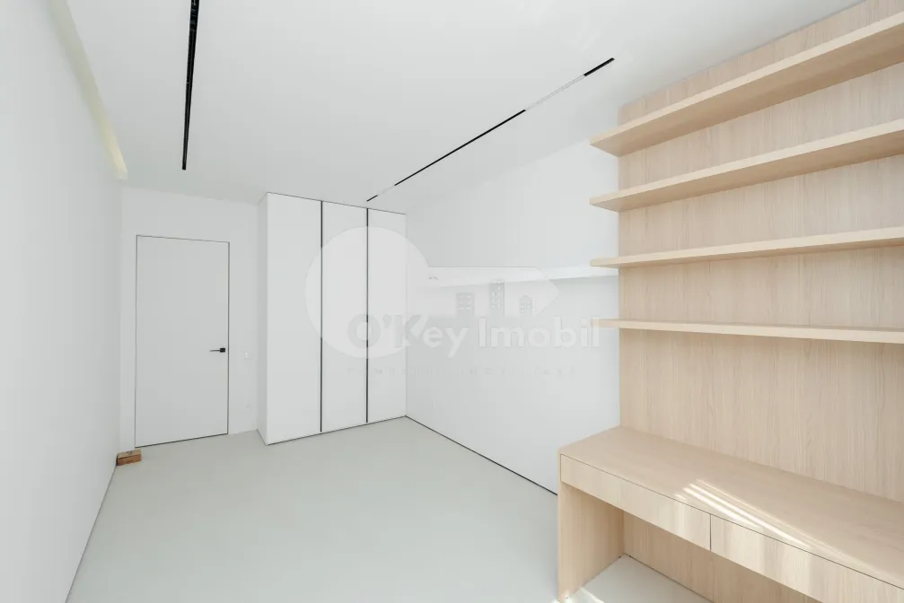 Таунхаус, Центр, АНТОН КРИХАН