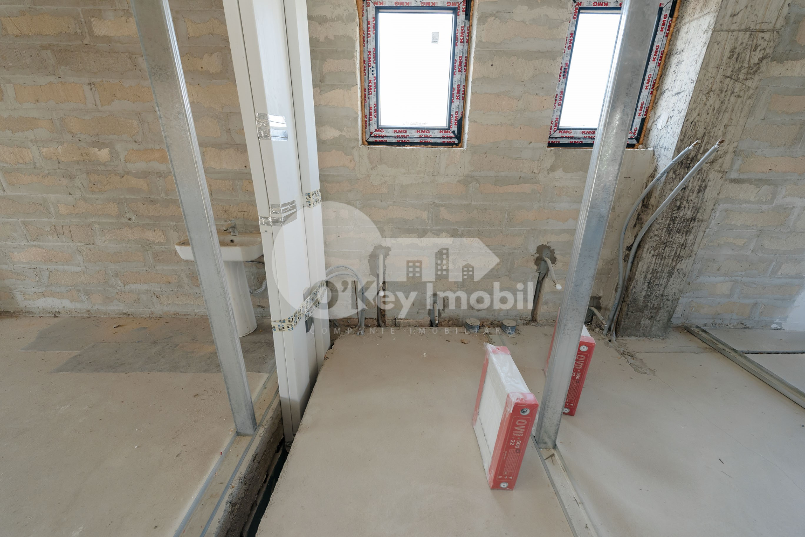 Oficiu, Centru, BĂLĂNESCU