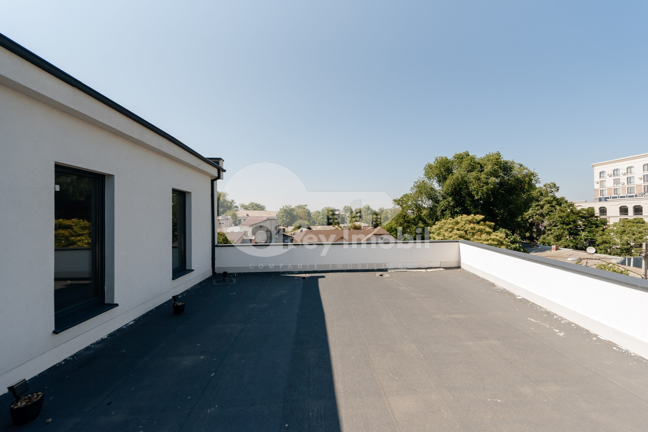 Oficiu, Centru, BĂLĂNESCU