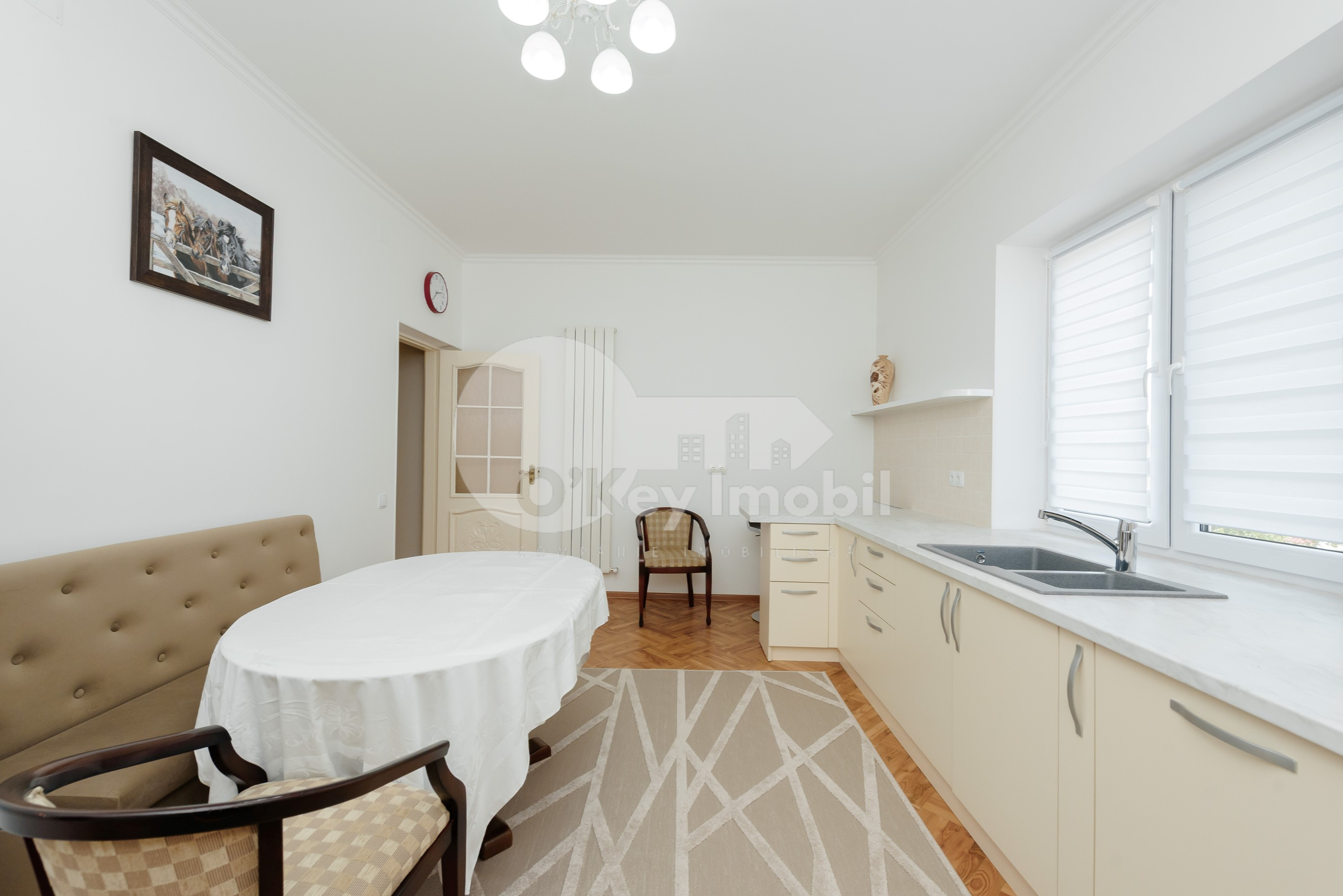 Apartament, Buiucani, VASILE STROESCU
