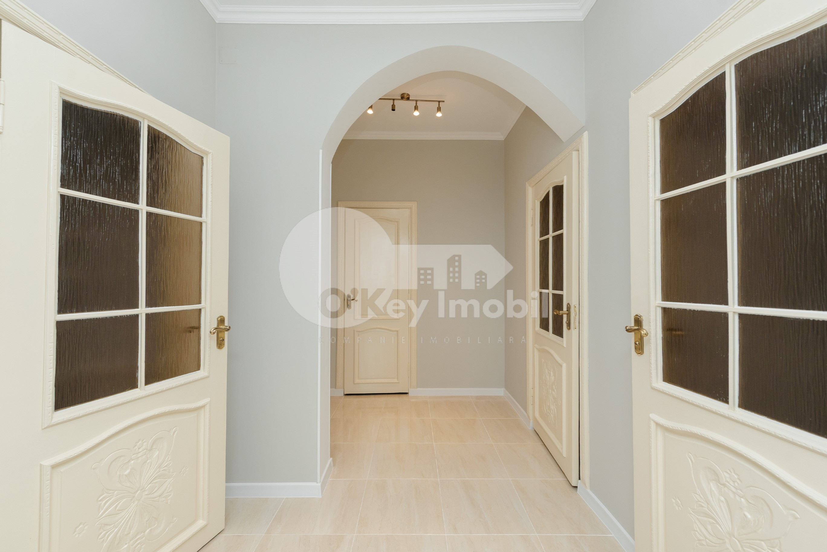 Apartament, Buiucani, VASILE STROESCU