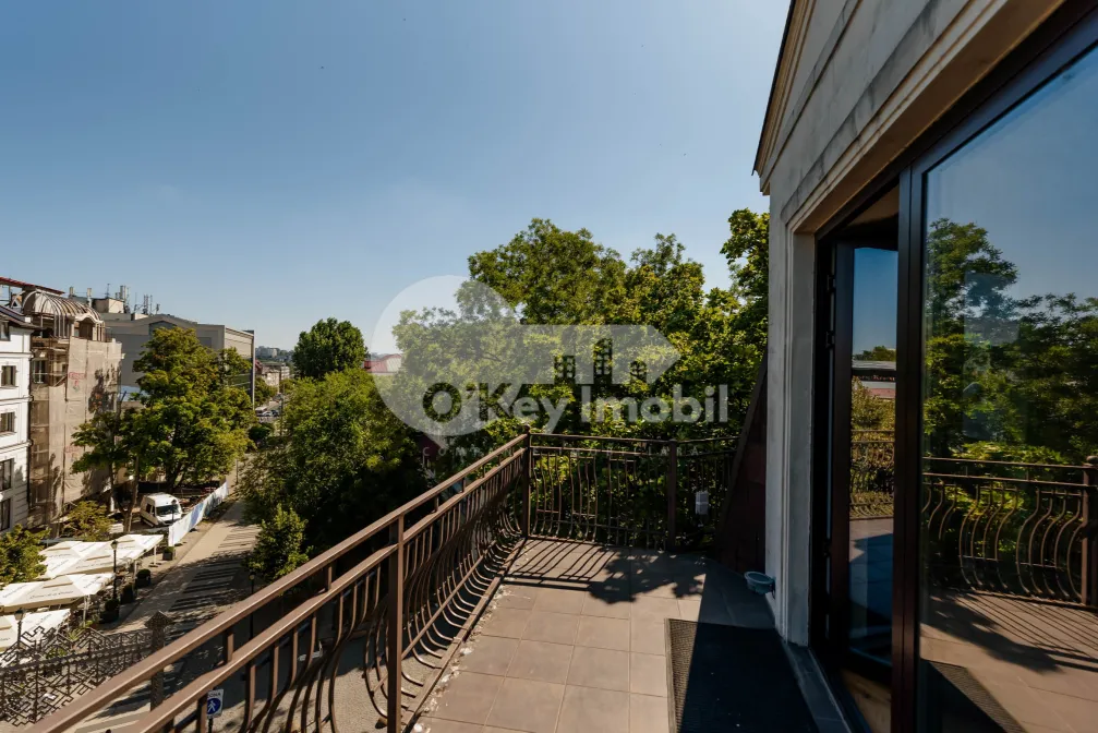 Oficiu, Centru, EUGEN DOGA