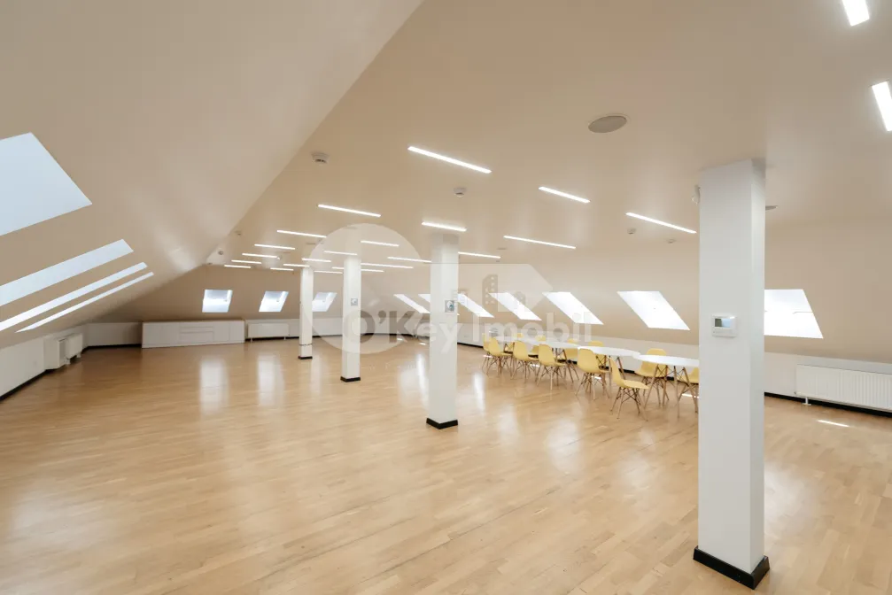 Oficiu, Centru, EUGEN DOGA