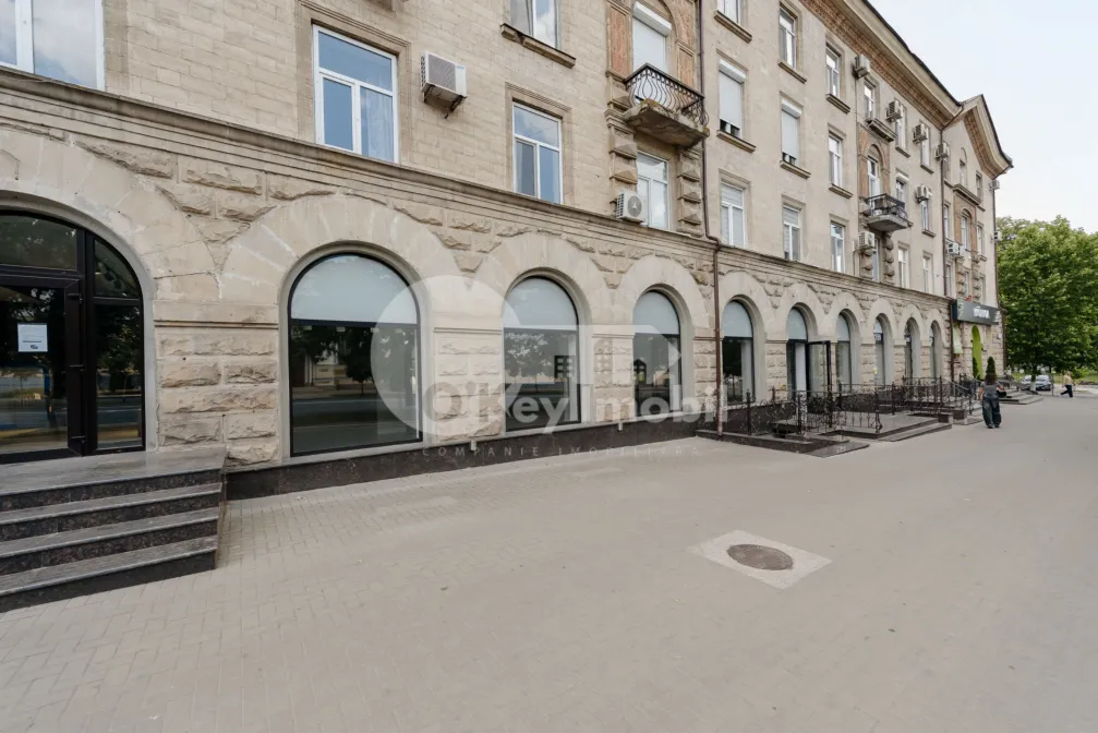 Комм. помещение, Центр, ШТЕФАН ЧЕЛ МАРЕ