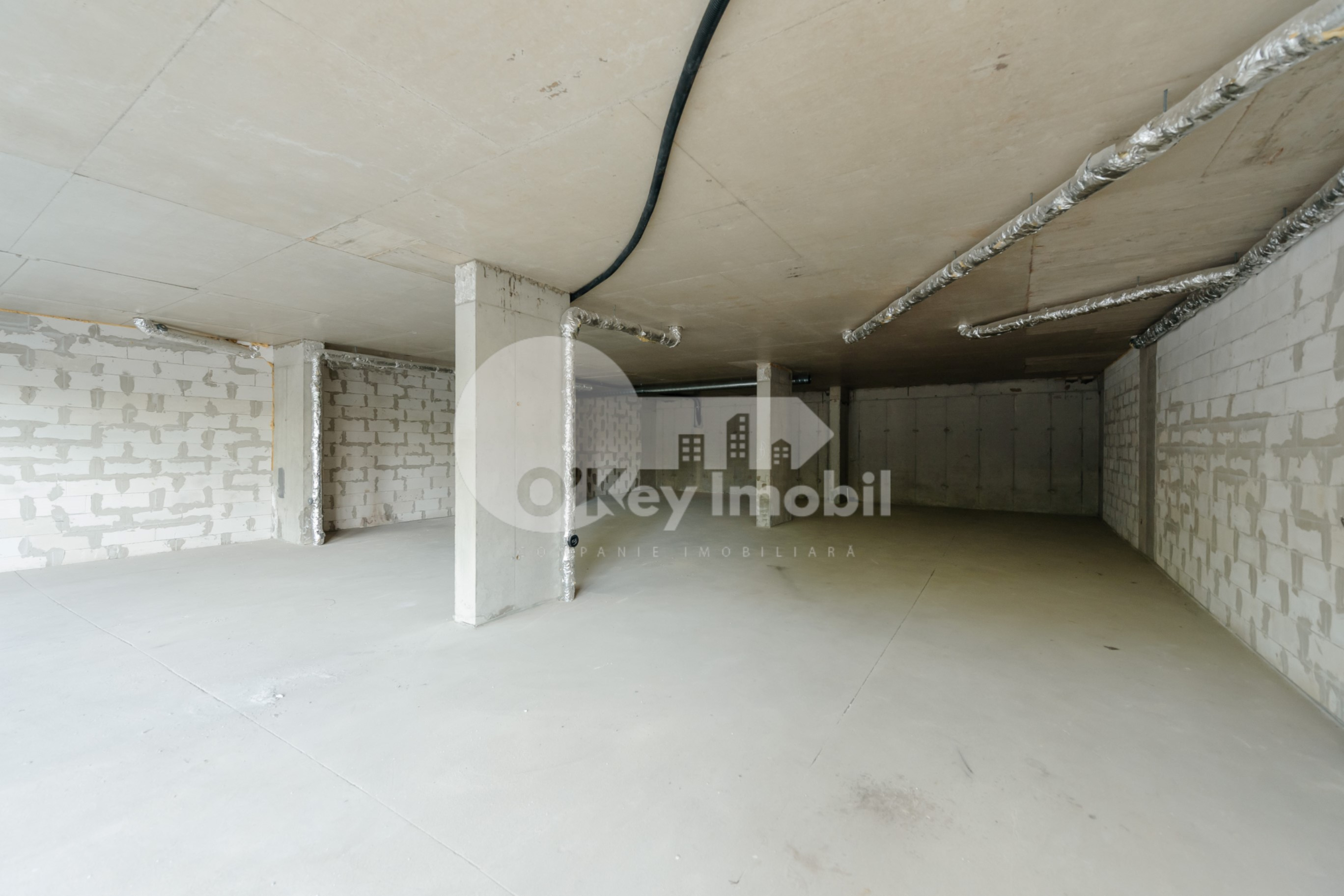 Spațiu comercial, DUMBRAVA