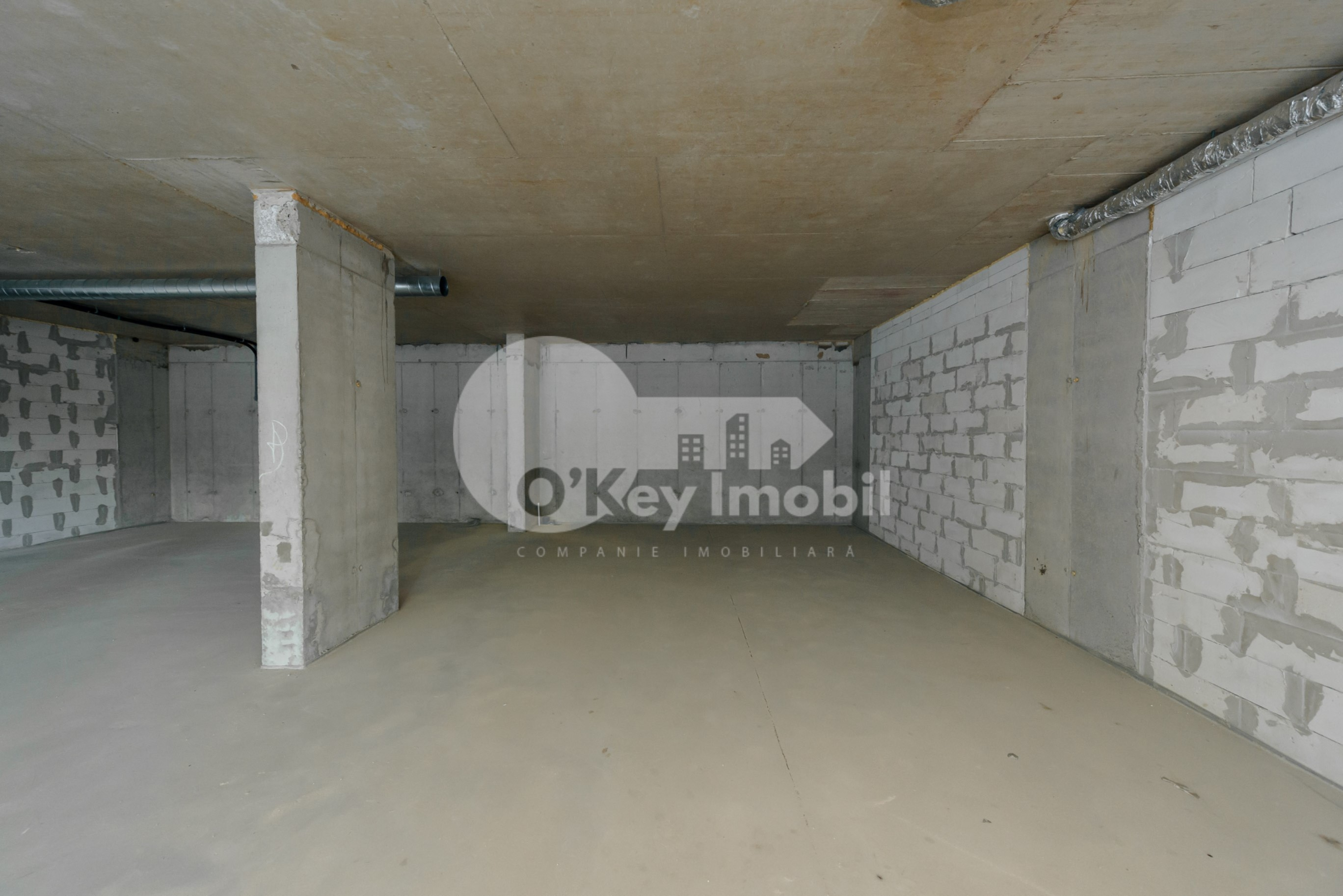 Spațiu comercial, DUMBRAVA