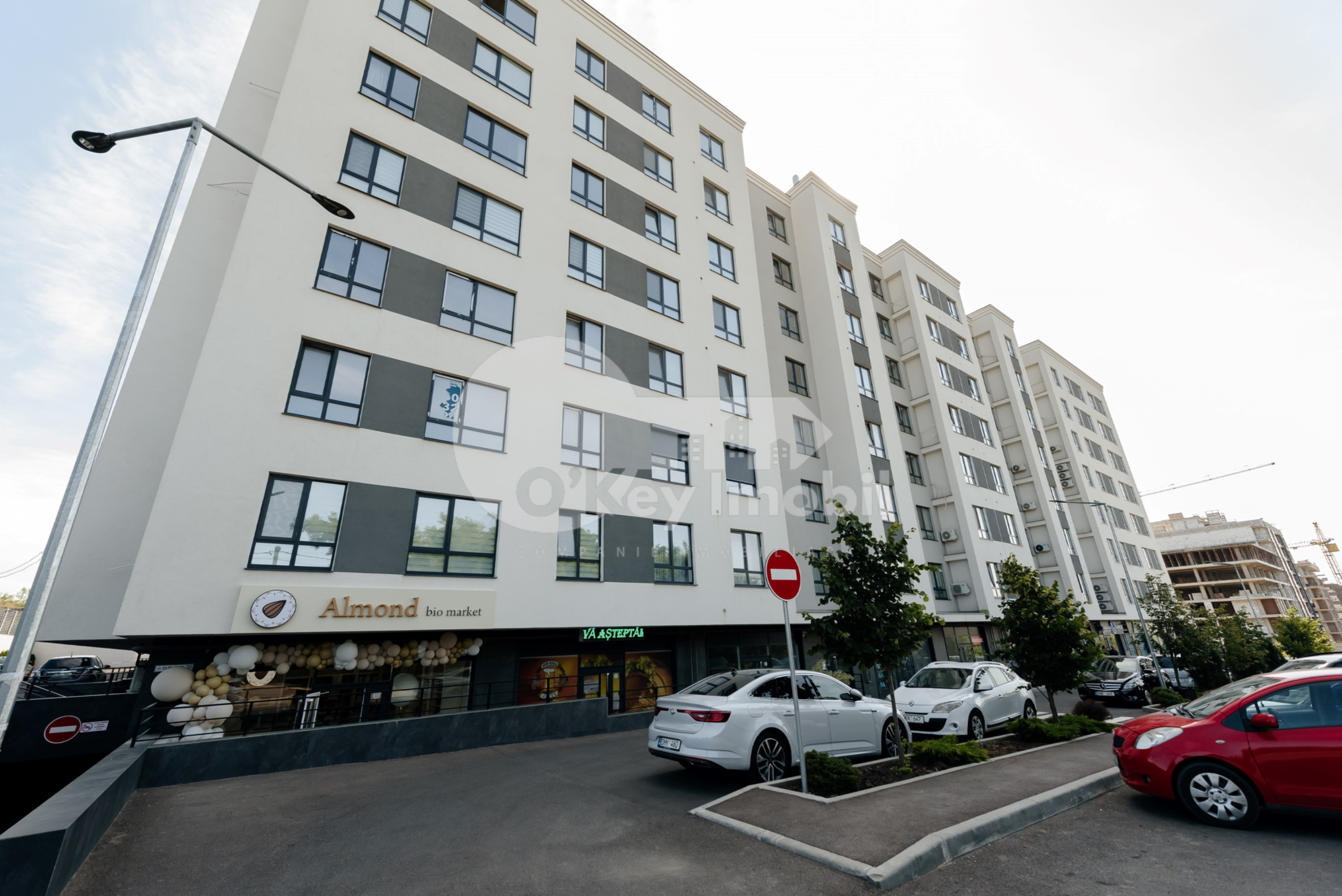 Spațiu comercial, DUMBRAVA