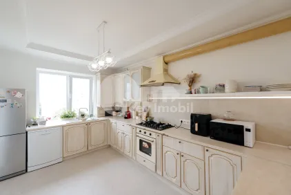 Квартира, Чеканы, МИХАИЛ САДОВЯНУ