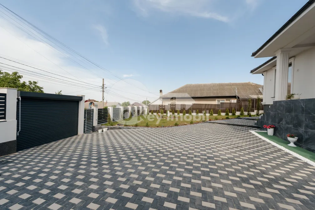 Дом, ДУРЛЕШТЫ