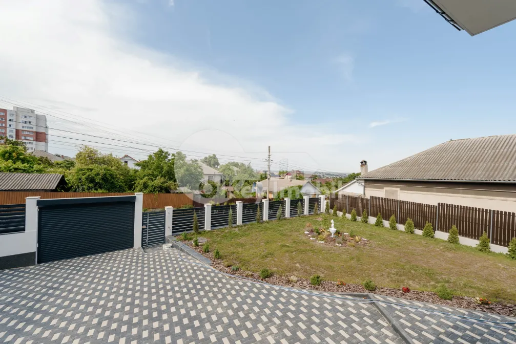 Дом, ДУРЛЕШТЫ